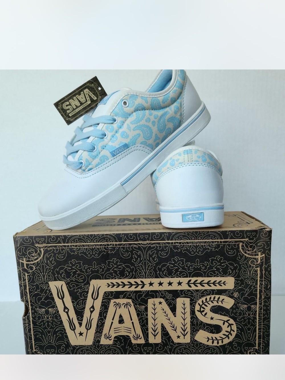 Vans Blue Paisley Patterned Low-Top Sneakers